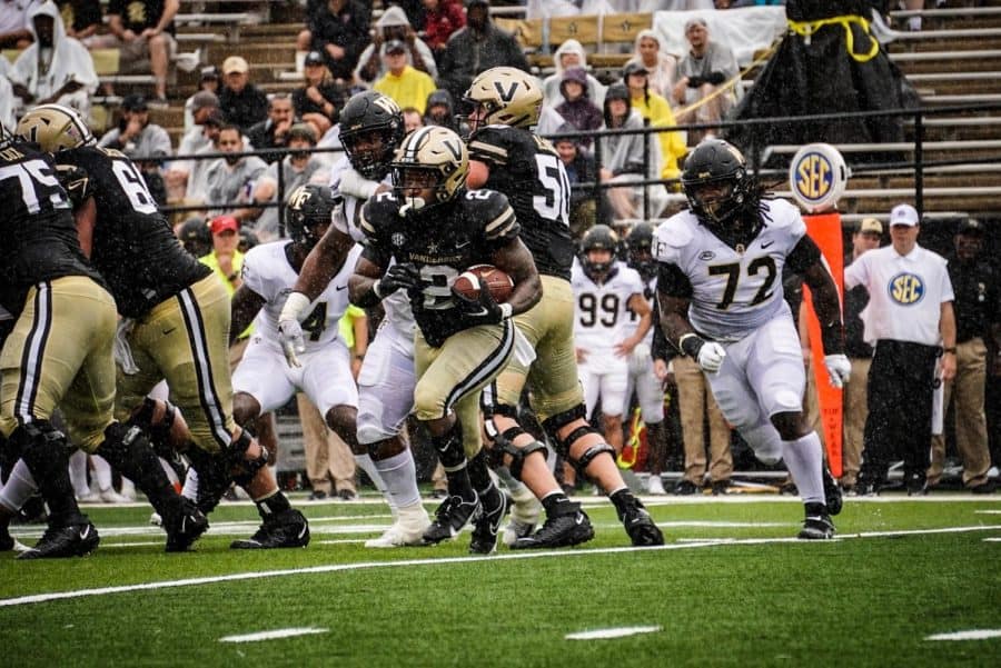 The Other Side: Previewing the Commodores with the Vanderbilt Hustler
