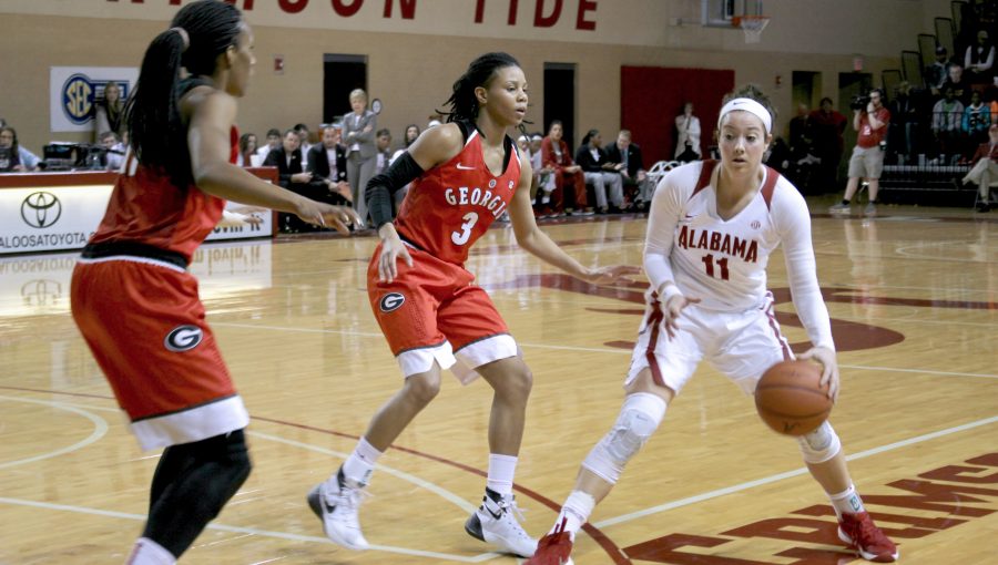 Women's basketball seeks to rebound from loss to Gators
