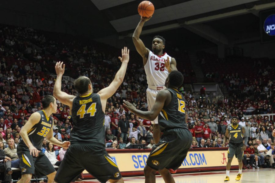 Johnson and Obasohan discuss Avery Johnson Jr.'s role as the team prepares for Texas A&M and potential season-defining stretch