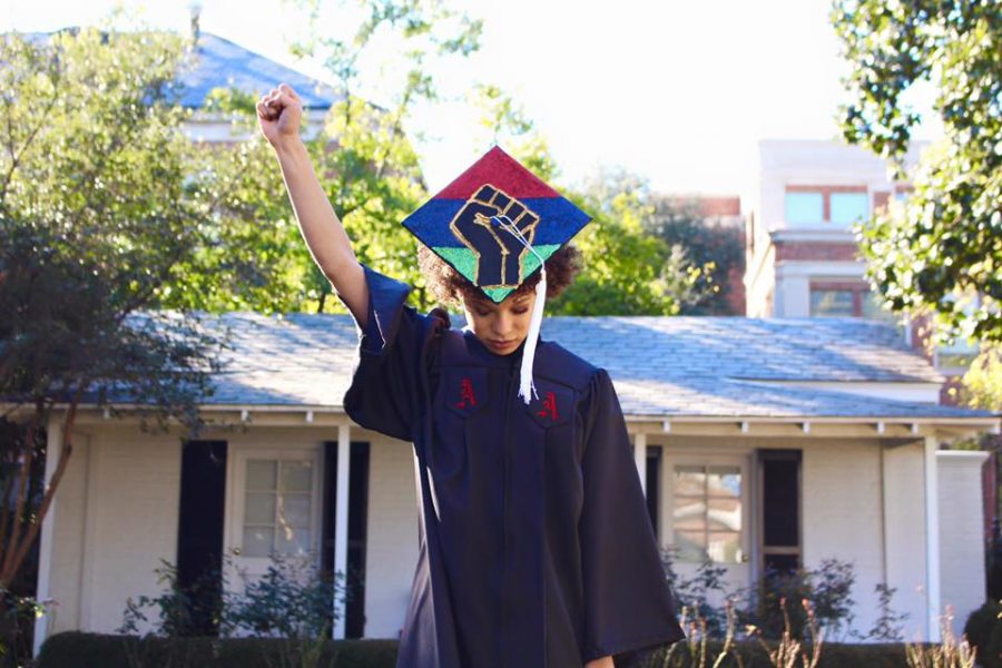 When the past meets the present: UA student's graduation photo goes viral