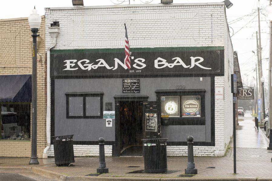 Trivia night at Egan's has students competing in battle of brains