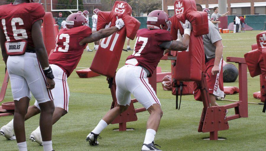 Scarbrough, running backs work in backfield