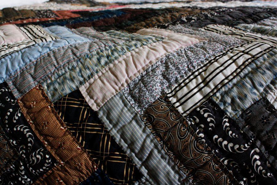Quilt display offers look into Alabama history