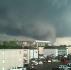 Tuscaloosa Tornado 4/27 (Video)