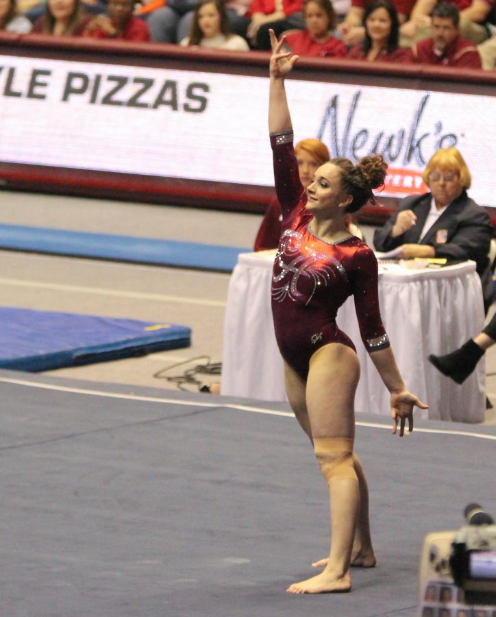 Wynter Childers goes all-around in Alabama's victory over Auburn