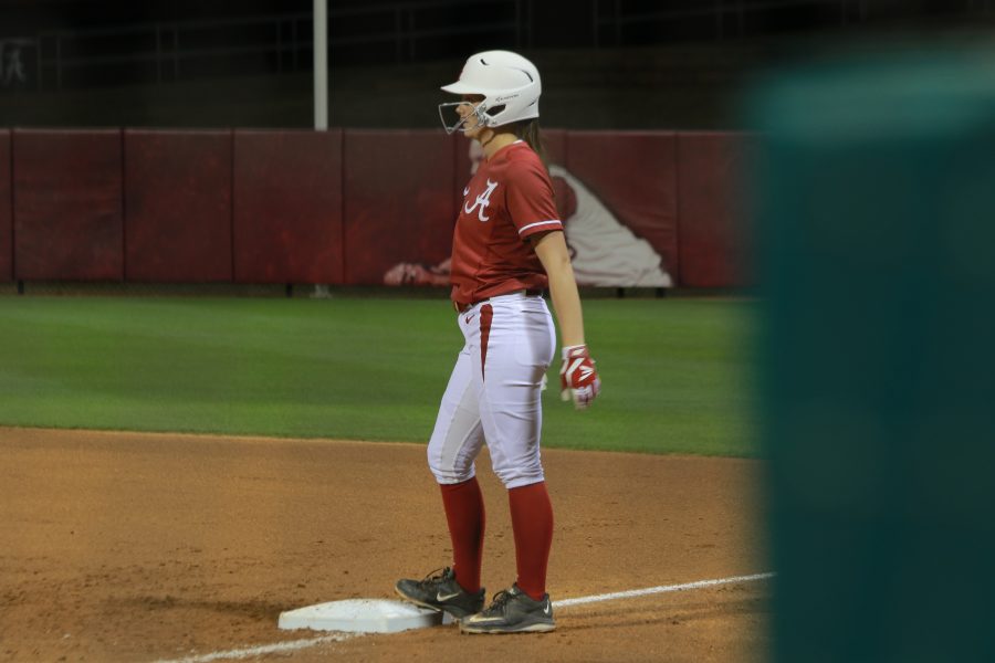 Softball drops two games on the road against Missouri