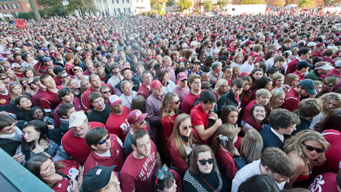 Slow entry to Bryant-Denny frustrates students