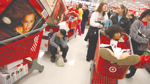 Students prepare for Black Friday shopping frenzy