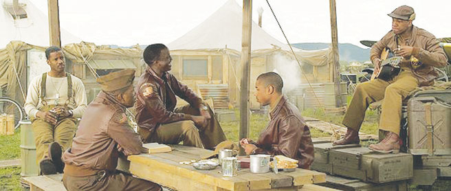 “Red Tails leaves viewers wanting more