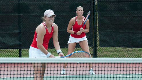 Bama swept by Gators in home finale