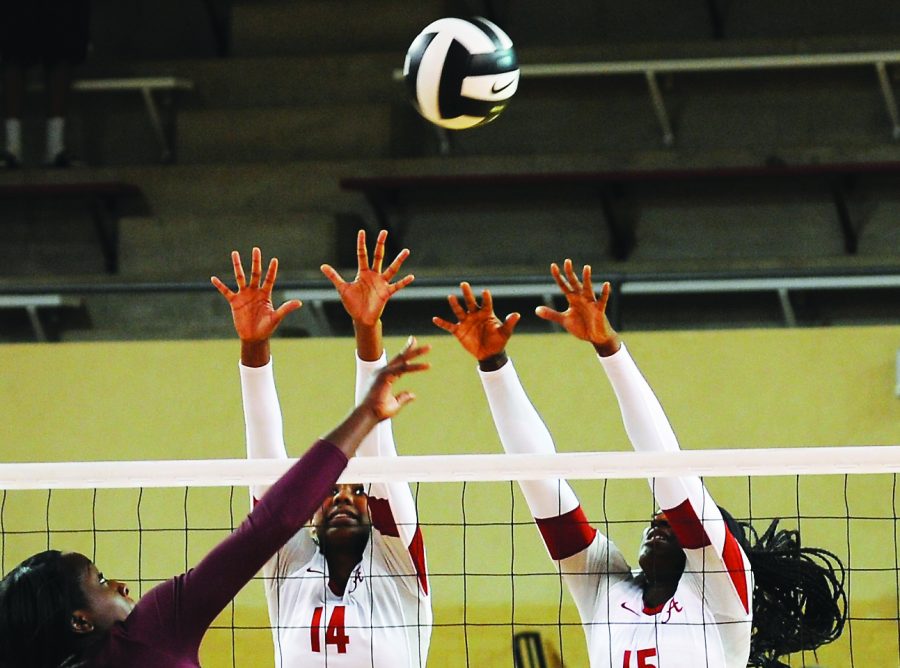 Tide volleyball dominates home opener against Alabama A&M