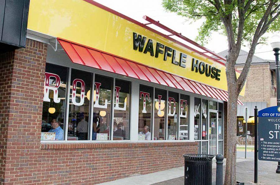 Waffle House to give out free waffles and coffee