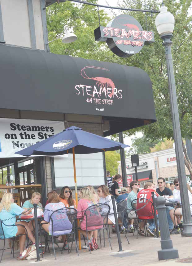 Steamers brings seafood to Strip
