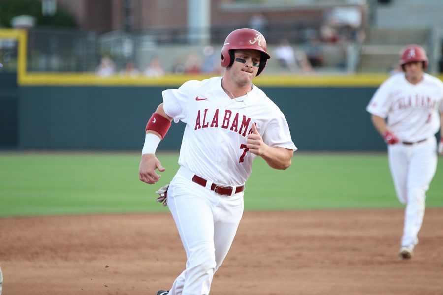 Chandler Taylor finishes second at College Home Run Derby