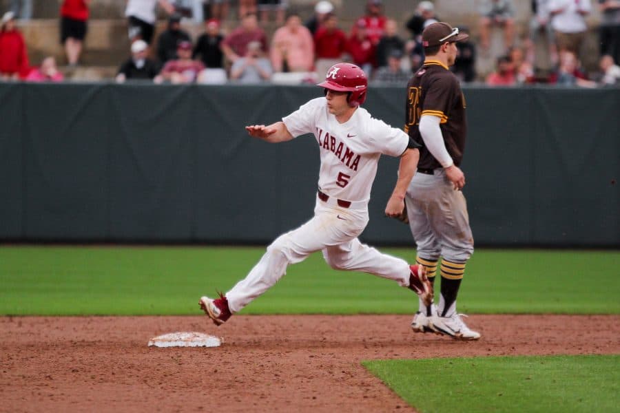 Baseball swept by Tennessee