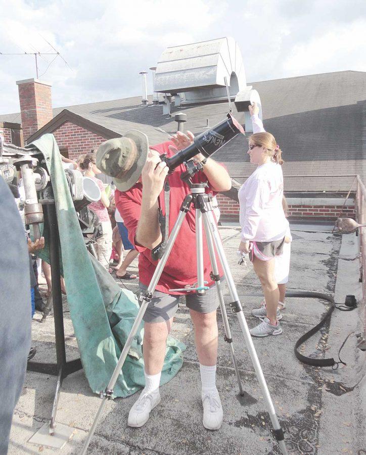 Astronomy department sees enrollment increase