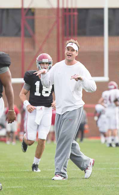 Alabama wears pads in 3rd practice
