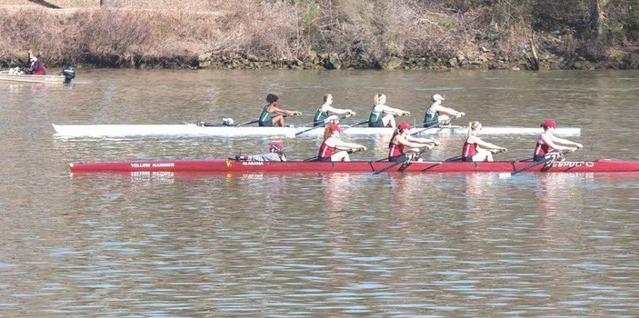 Rowing team heads west