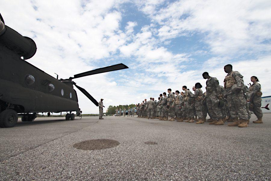 ROTC+cadets+to+train+using+6+Blackhawk+helicopters