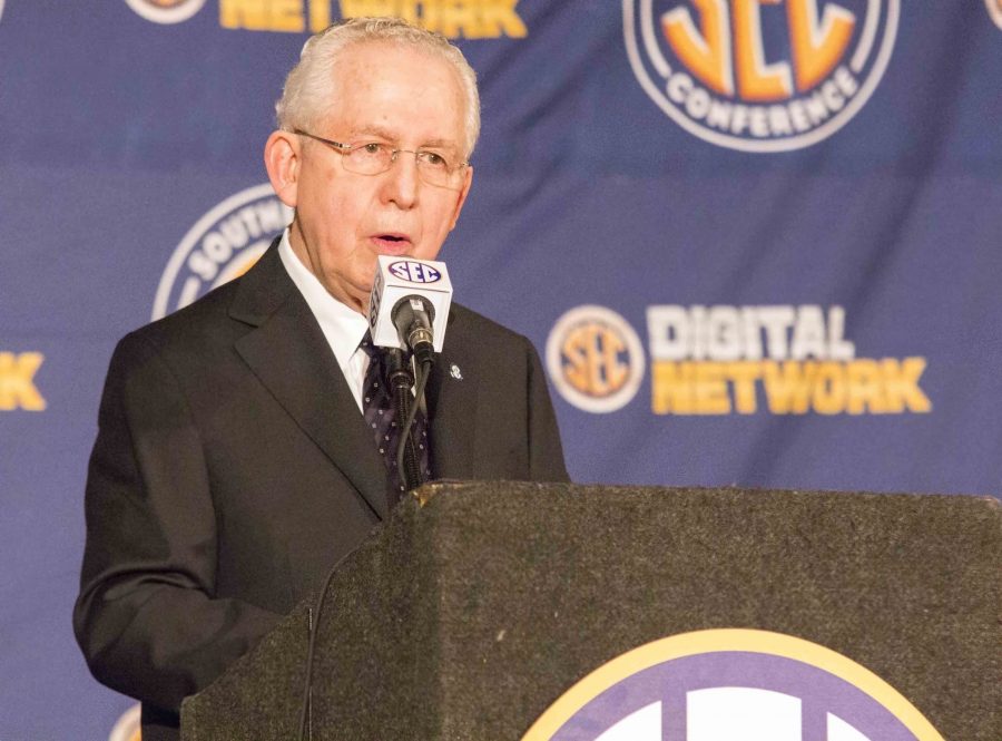 SEC Commissioner Slive describes future for SEC, calls for NCAA reform