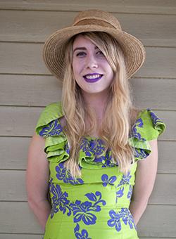 Student turns flair for thrifting into vintage store