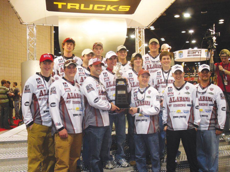 Fishing team looks to reel in national title