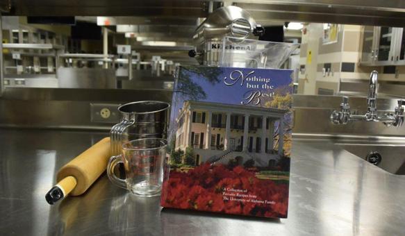 Bonner's UA cookbook to return