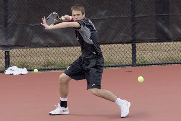 Men's tennis team to travel to Tennessee, Kentucky
