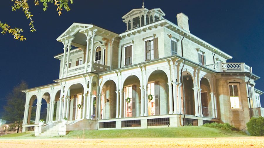 Historic home tours offer knowledge