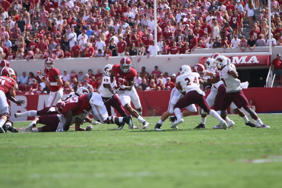 Alabama falls one spot in USA Today Coaches' poll