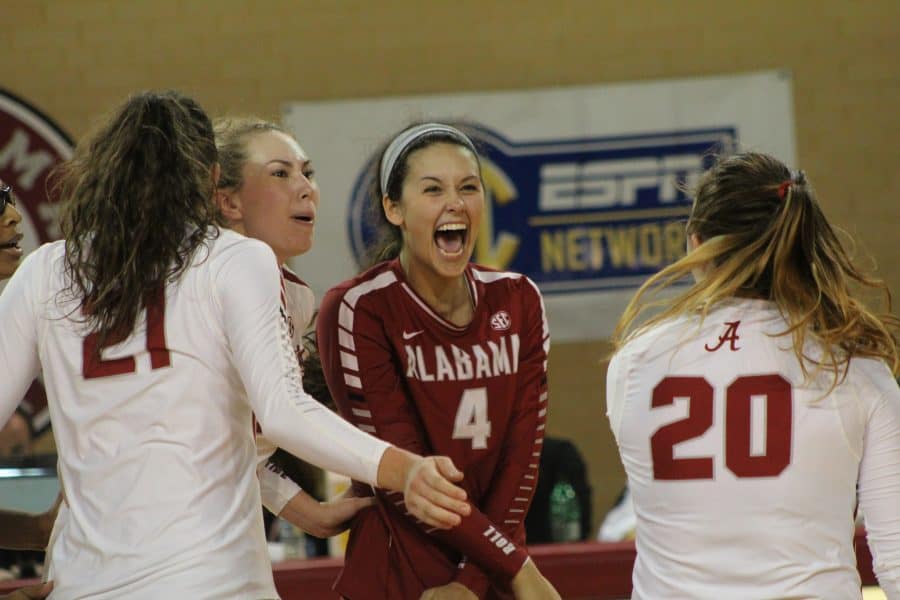 Alabama volleyball rallies for five set victory over Tennessee