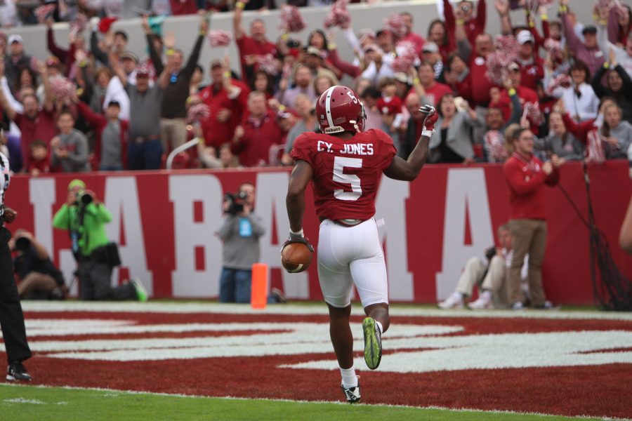 Cyrus Jones has career day in 56-6 win over Charleston Southern