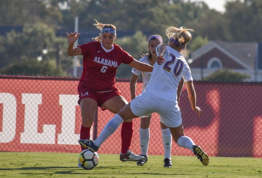 Soccer adopts intense play style on offense