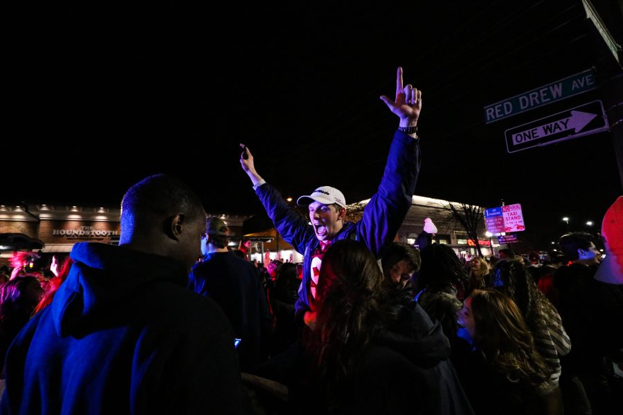 For students in Tuscaloosa, National Championship a night to remember