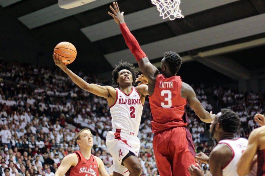 Alabama+defense+rises+to+the+occasion+against+Trae+Young%2C+Oklahoma