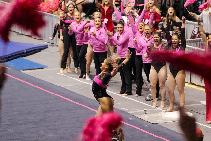 Alabama gymnastics finishes strong to remain undefeated in Power of Pink meets