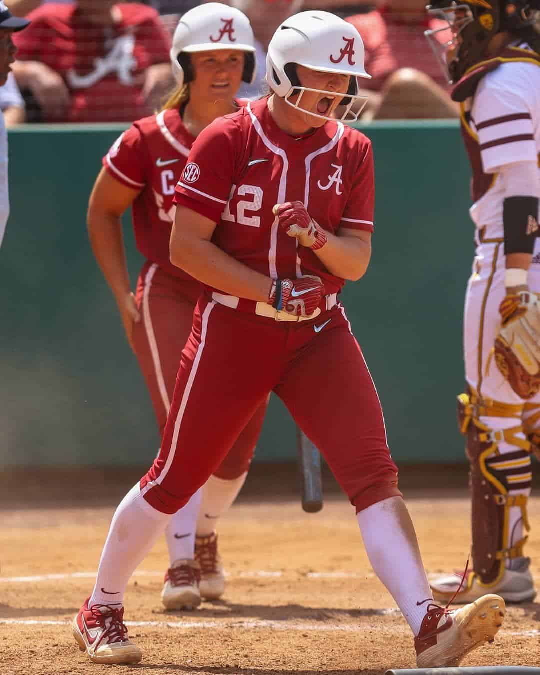 The Crimson White  Softball seeks to deliver on prediction at Women's  College World Series
