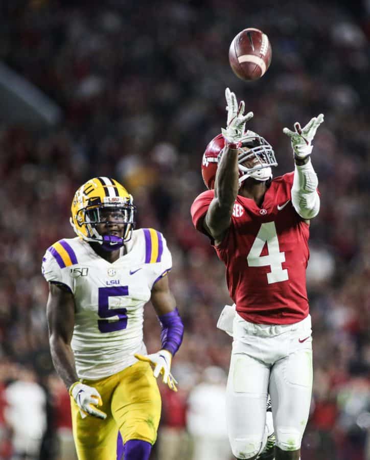 Junior wide receiver Jerry Jeudy reaches to catch a pass against LSU. (CW / Joe Will Field)