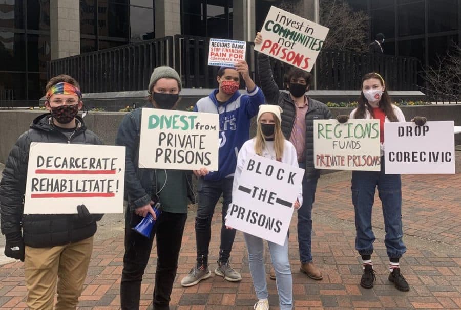 Alabama students protest Iveys private prison plan
