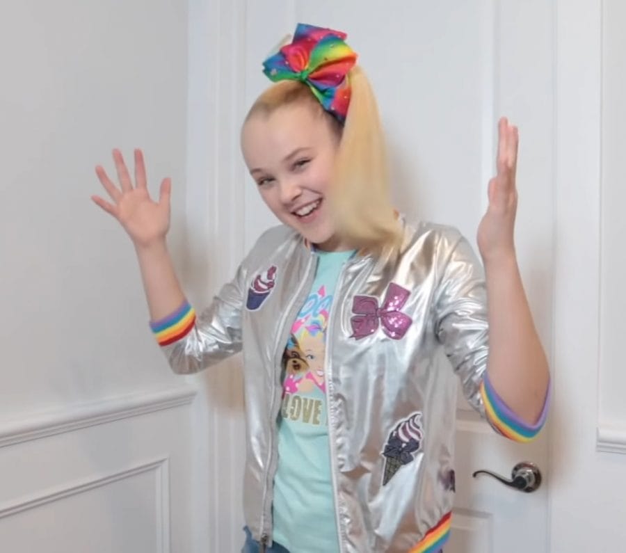 Born This Way: How stars and media have embraced newly-out Jojo Siwa