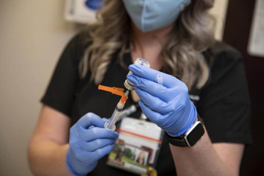 UA doubles vaccine incentive, offers $40 Bama Cash to vaccinated students 