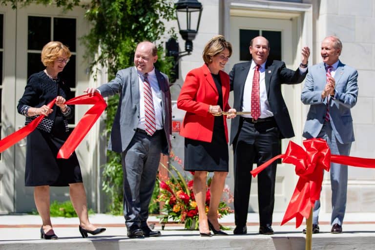 Namesakes of Hewson Hall visit campus for ribbon-cutting ceremony