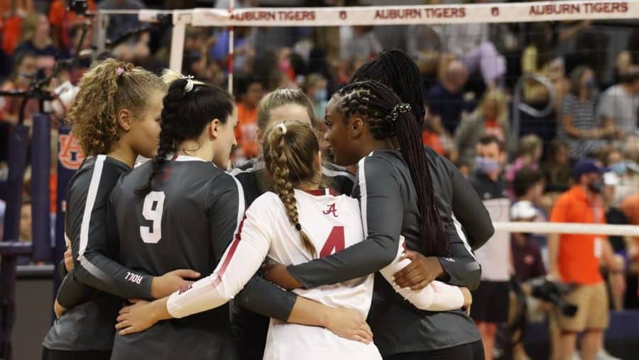 Alabama volleyball takes back-to-back losses against Auburn