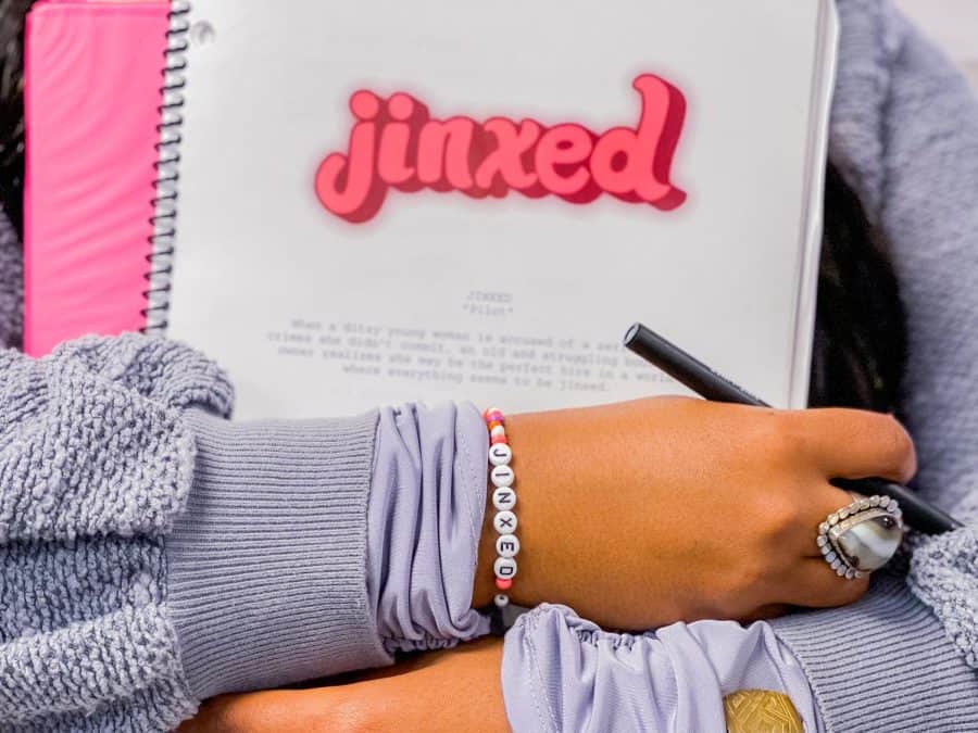 ‘Jinxed’: Upcoming sitcom features UA students and staff