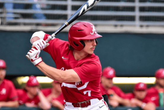 Baseball slips late, loses in extra innings Friday at Mississippi State
