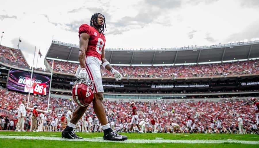 Former+Alabama+standout+Metchie+III+diagnosed+with+leukemia%2C+will+miss+2022+NFL+season