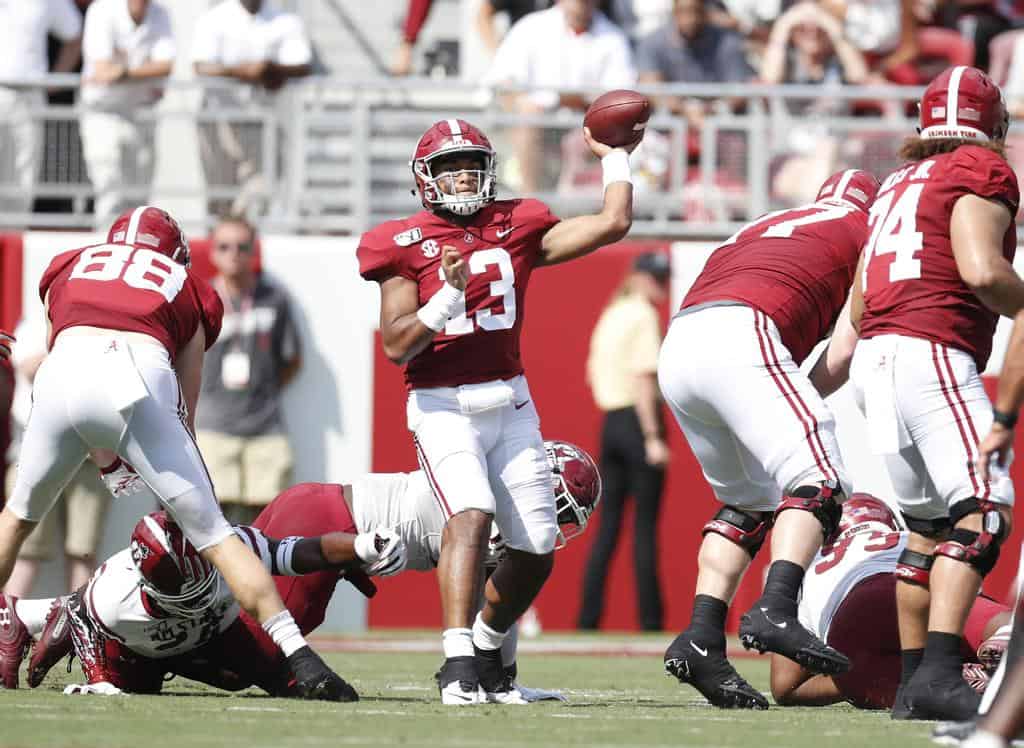 Najee Harris #22 of the Alabama Crimson Tide  Alabama crimson tide  football, Alabama football roll tide, Crimson tide football