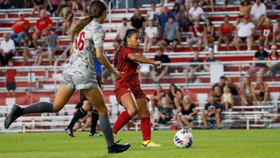 Alabama midfielder Reyna Reyes (16) makes a pass in the Crimson Tides 1-1 draw against the Utah Utes at Ute Field in Salt Lake City, Utah.