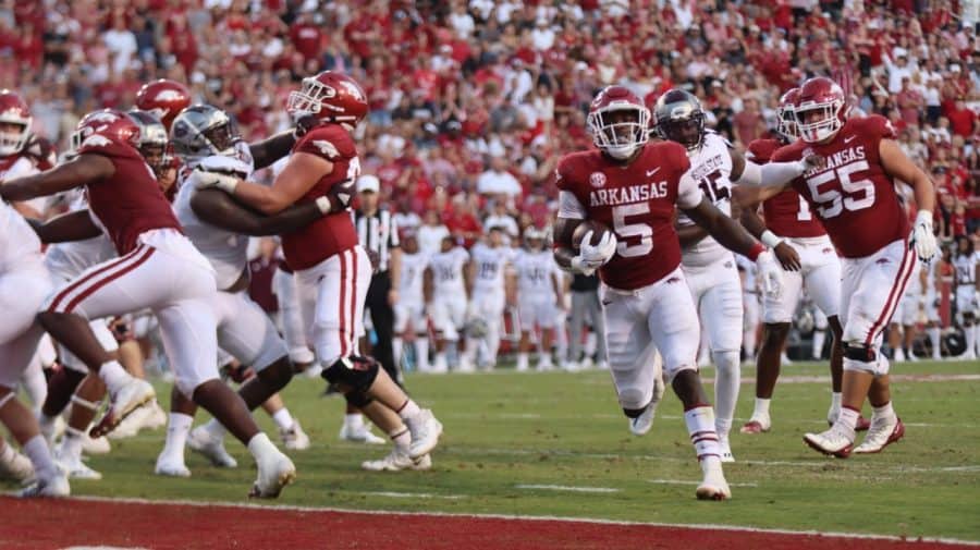 The Other Side: A Preview of the Razorbacks with the Arkansas Traveler