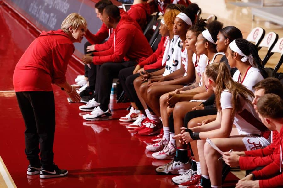 Holiday Hoops: Women’s basketball closes nonconference with homestand